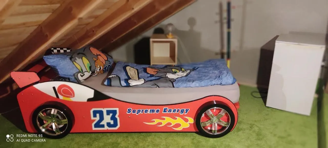 Durchreisestop Mit Kinder Am Aussergewohnlichen Spitzboden Mit Autobetten Und Bad ,Kuche Im Souterain Deining 0*,  Niemcy