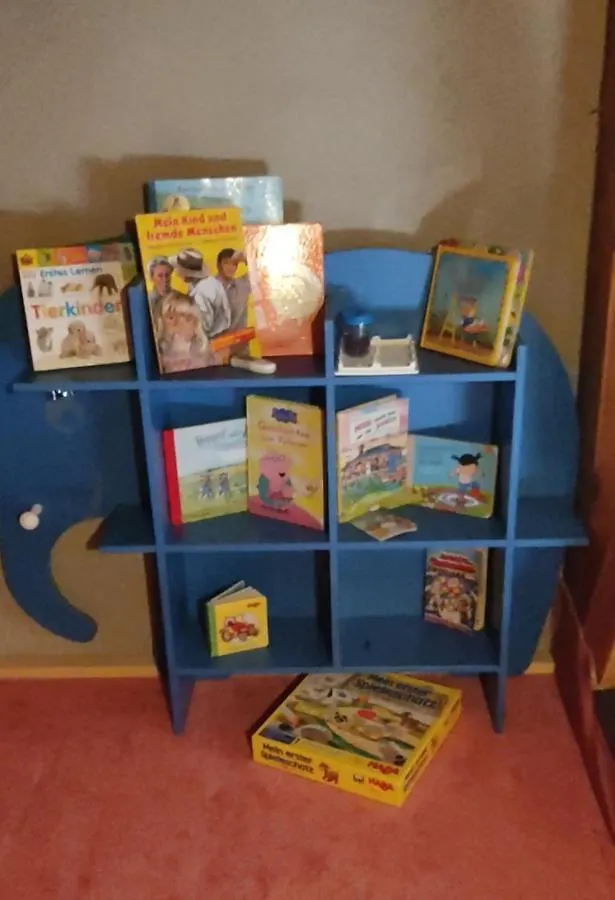 Pensjonat Durchreisestop Mit Kinder Am Aussergewohnlichen Spitzboden Mit Autobetten Und Bad ,Kuche Im Souterain Deining Niemcy